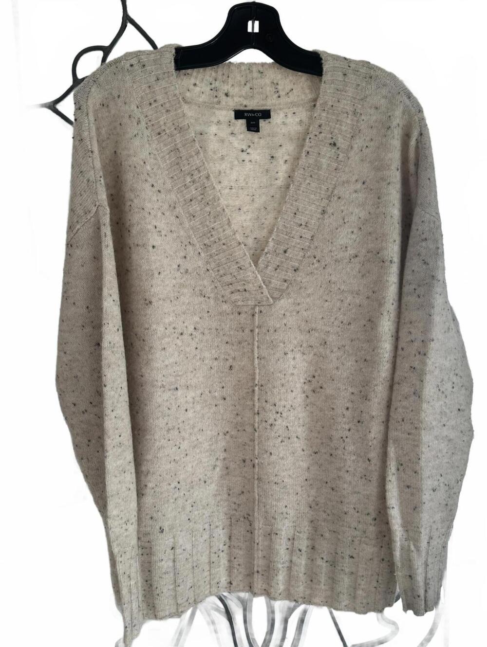 RW&CO. Women's V-Neck Sweater Beige Speckled Knit - Size Medium